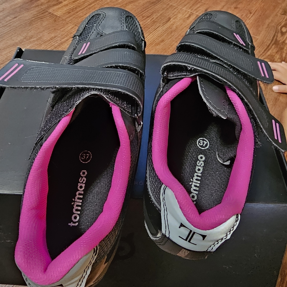 Tommaso Pista Stylish Women's Cycling Shoes, size 7